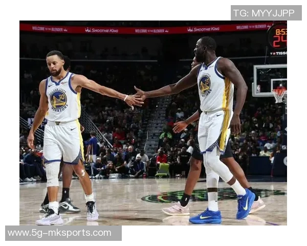 库里赞巴追梦掌控比赛局势末节我只需短暂出场便锁定胜局 库里赞巴追梦掌控比赛局势末节我只需短暂出场便锁定胜局