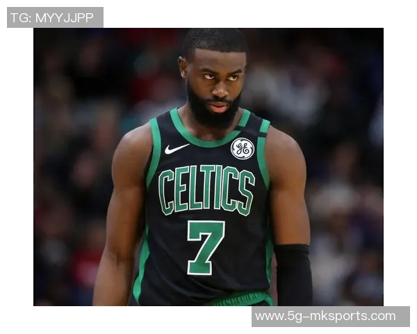 NBA染色先锋杰伦布朗获美媒新绰号黑马克引发热议 NBA染色先锋杰伦布朗获美媒新绰号黑马克引发热议